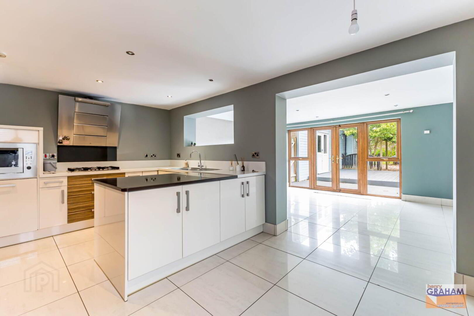 2a Fulmar Crescent 11 of 34