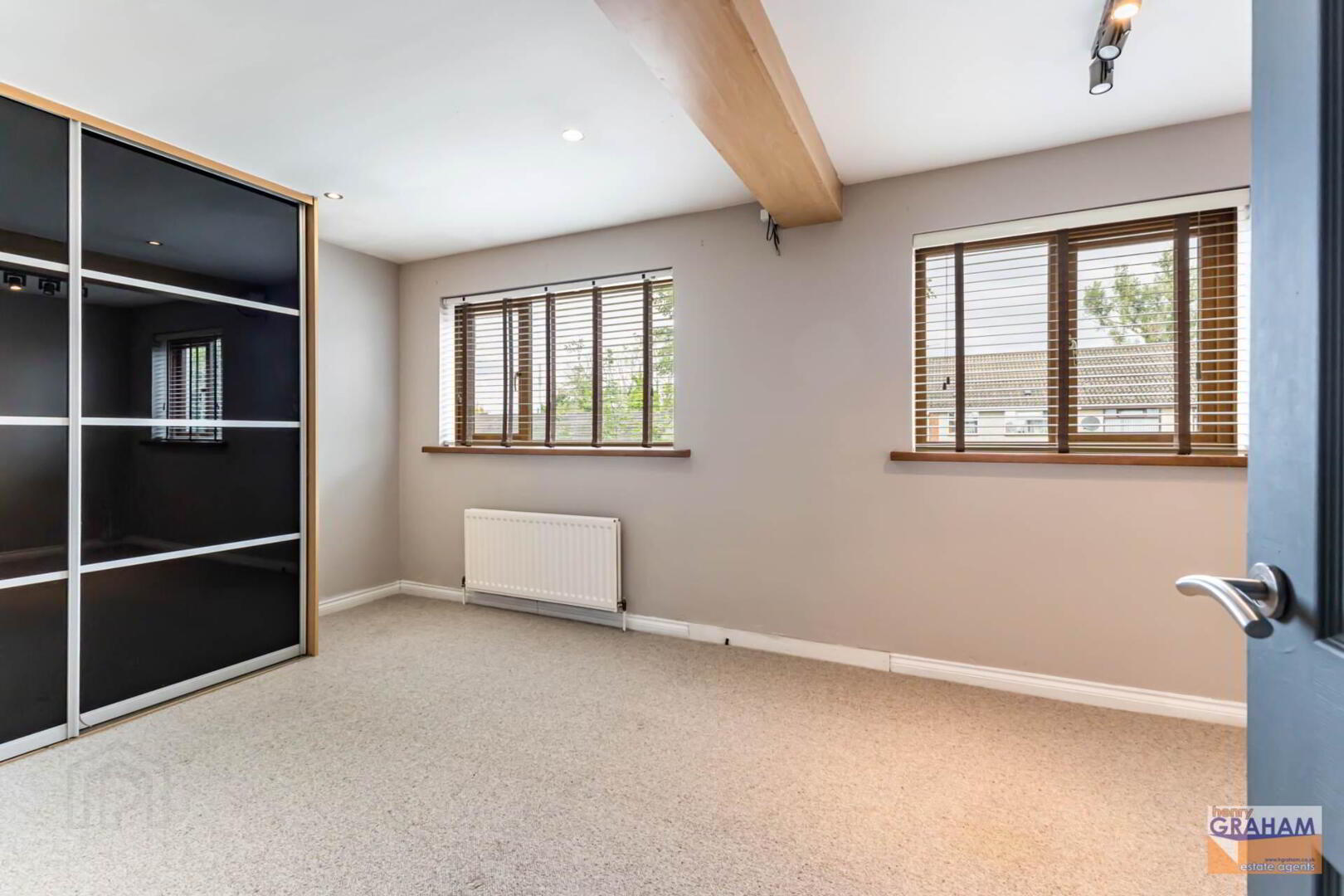 2a Fulmar Crescent 21 of 34