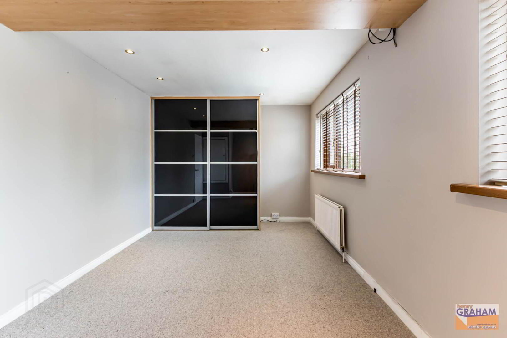 2a Fulmar Crescent 23 of 34