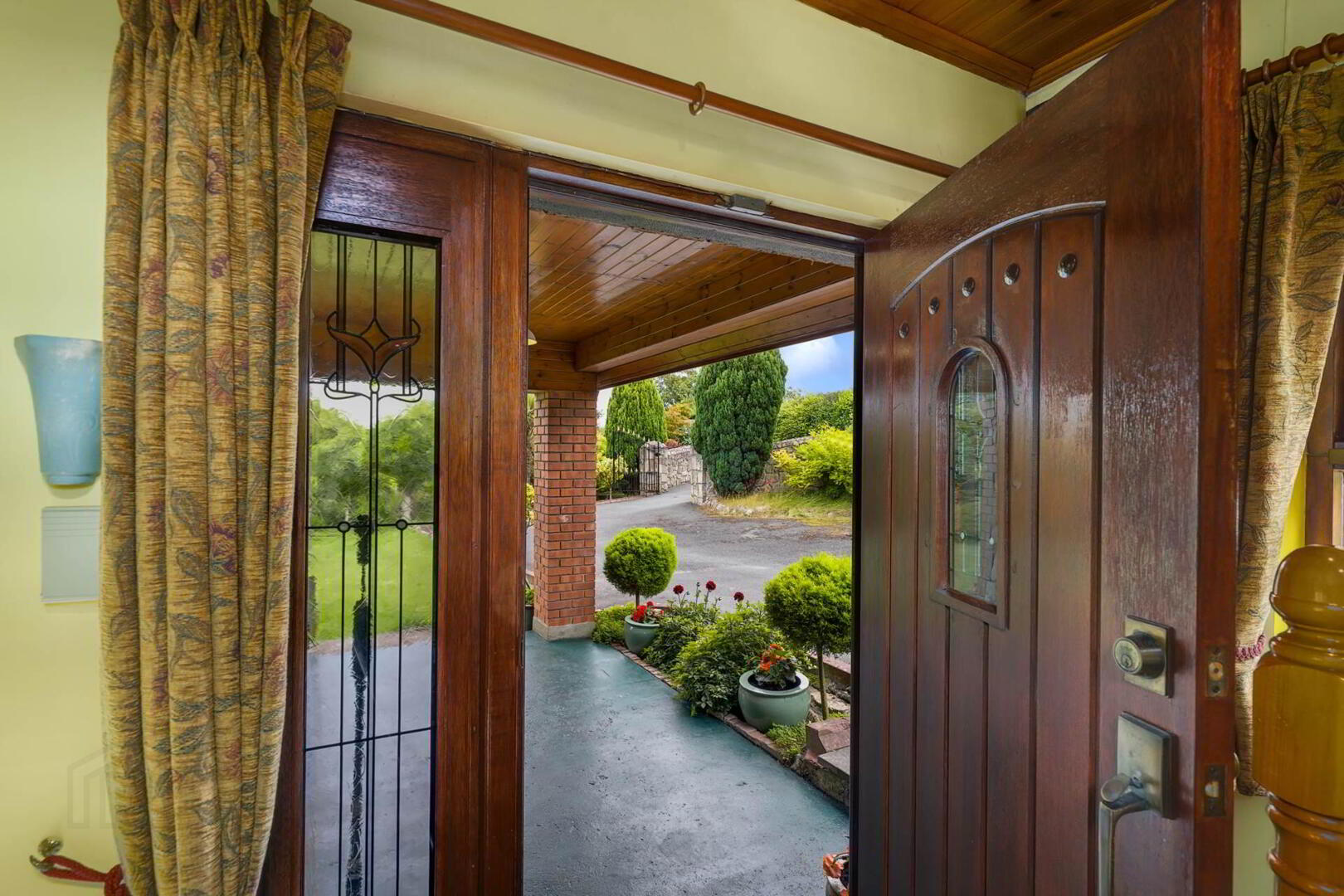 The Mews, Rathmichael Road 10 of 38