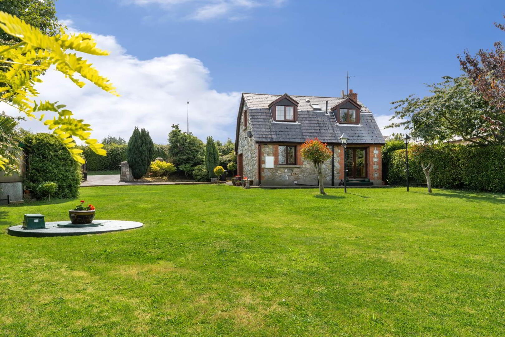 The Mews, Rathmichael Road 2 of 38