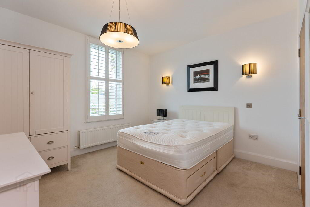 2d Godfrey Avenue 6 of 16