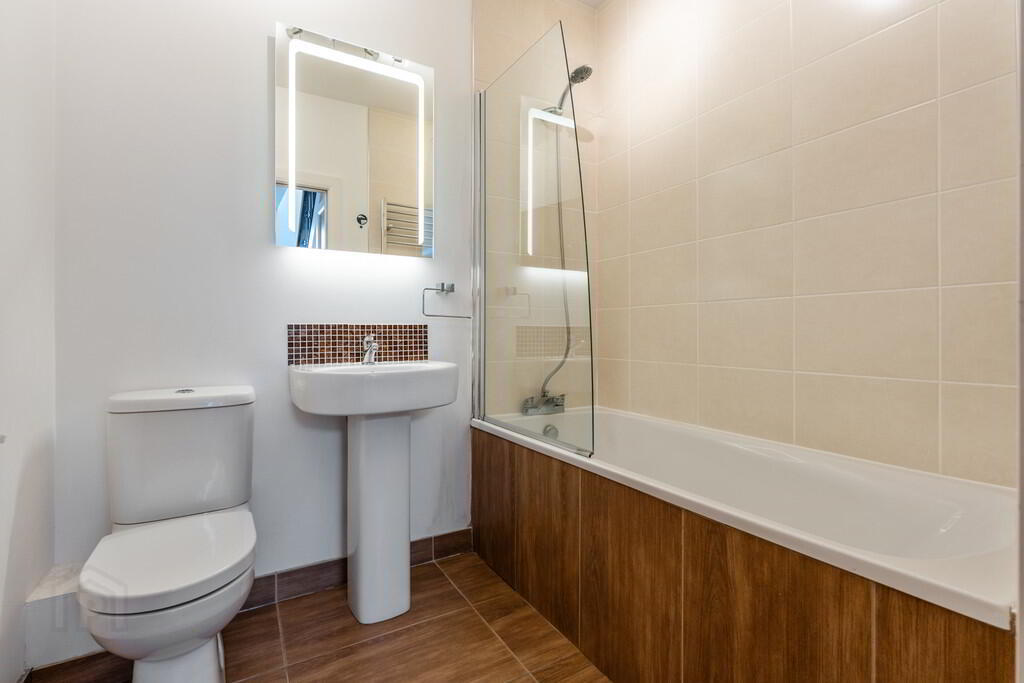 2d Godfrey Avenue 9 of 16