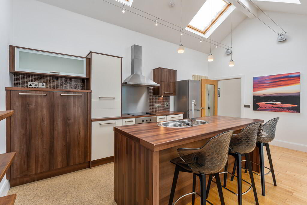2d Godfrey Avenue 14 of 16