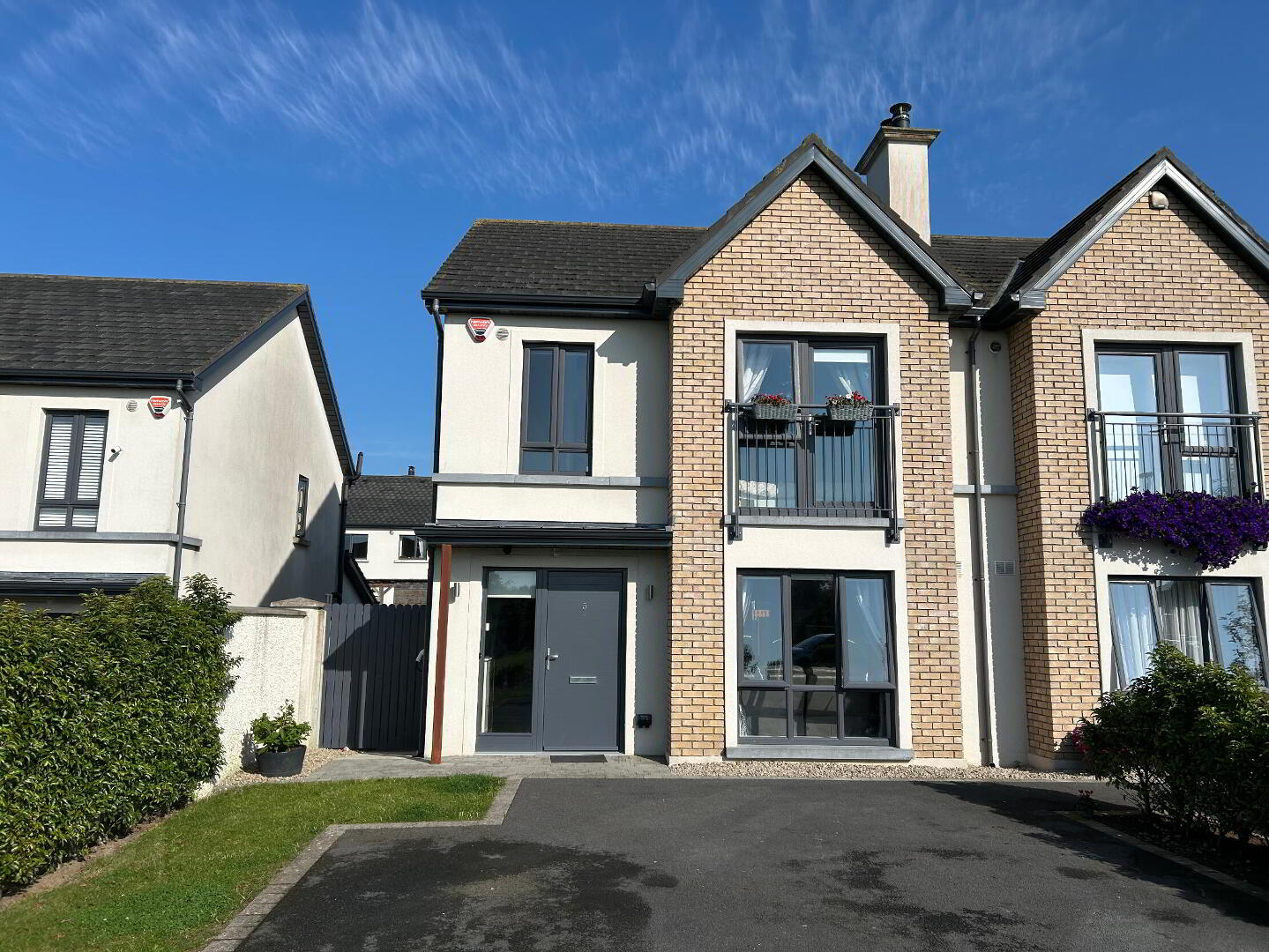 property description image