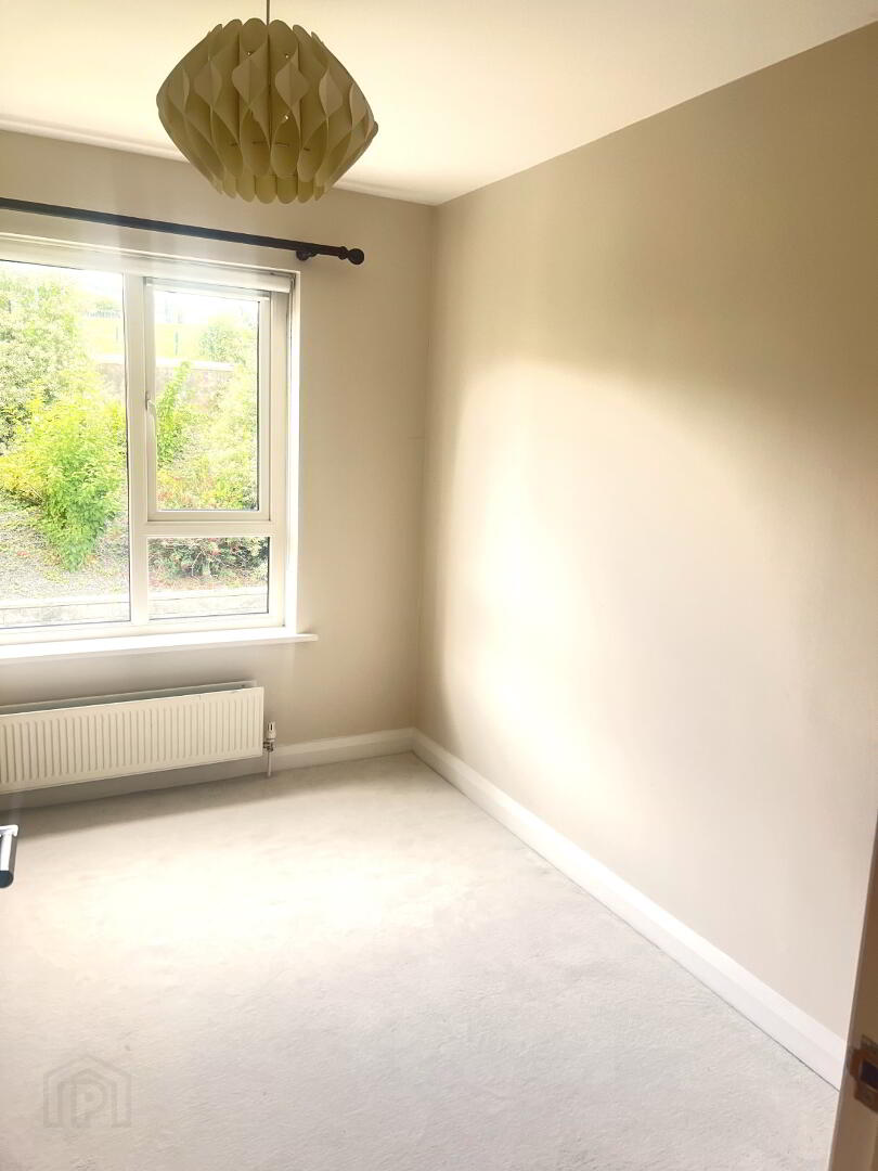 2 Heslips Court 7 of 12