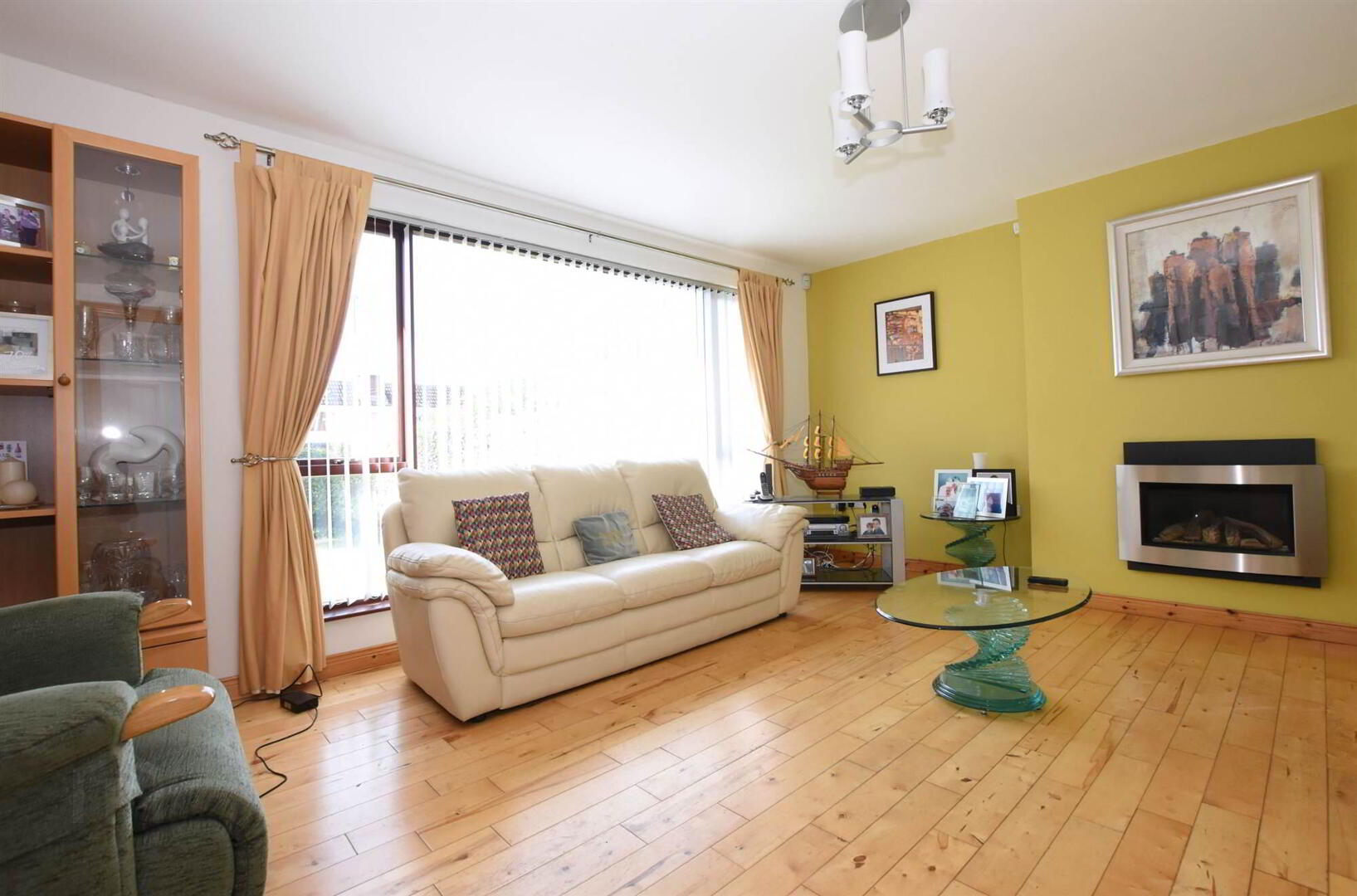 15 Victoria Road 4 of 20