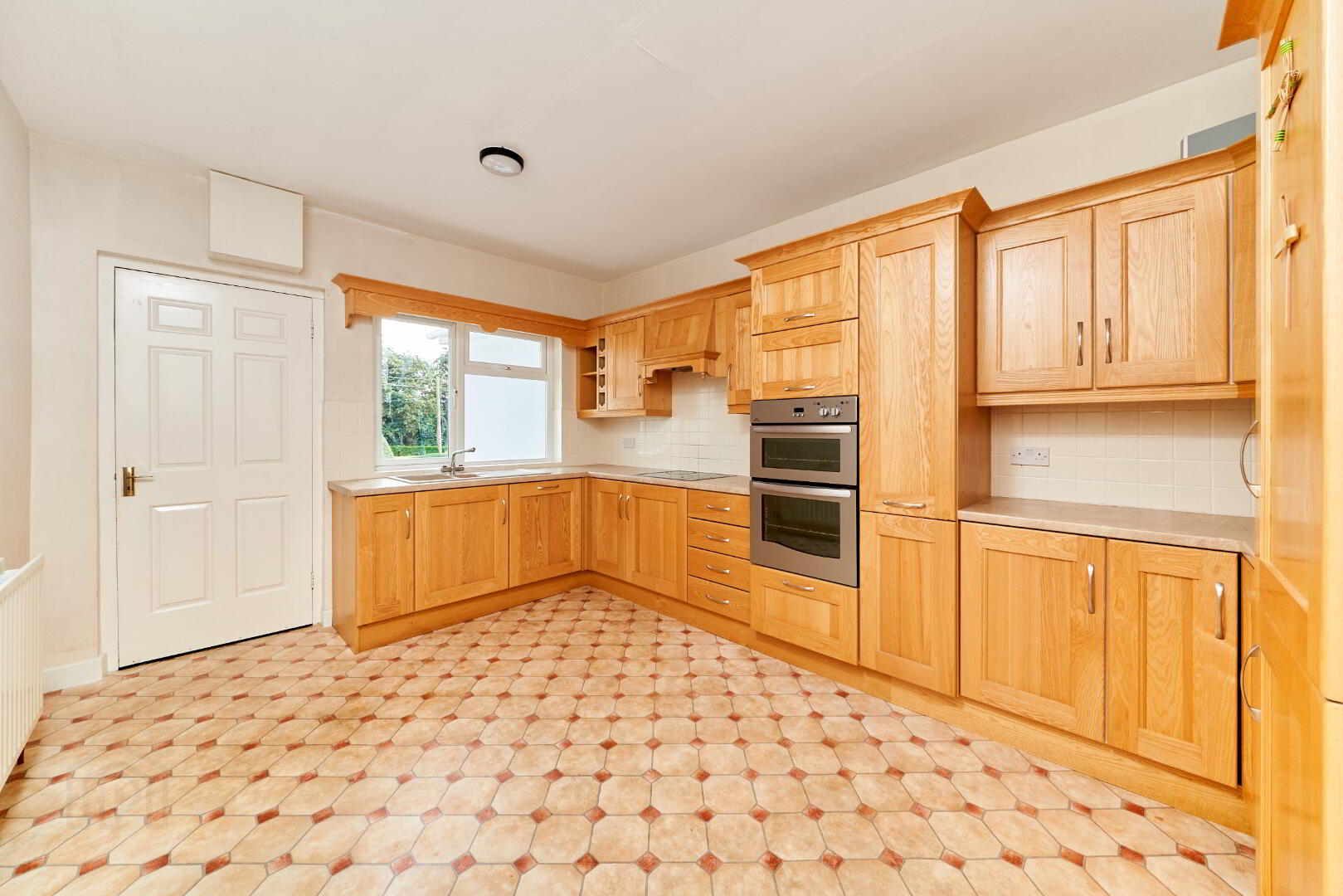 Williamstown Bungalow 5 of 25