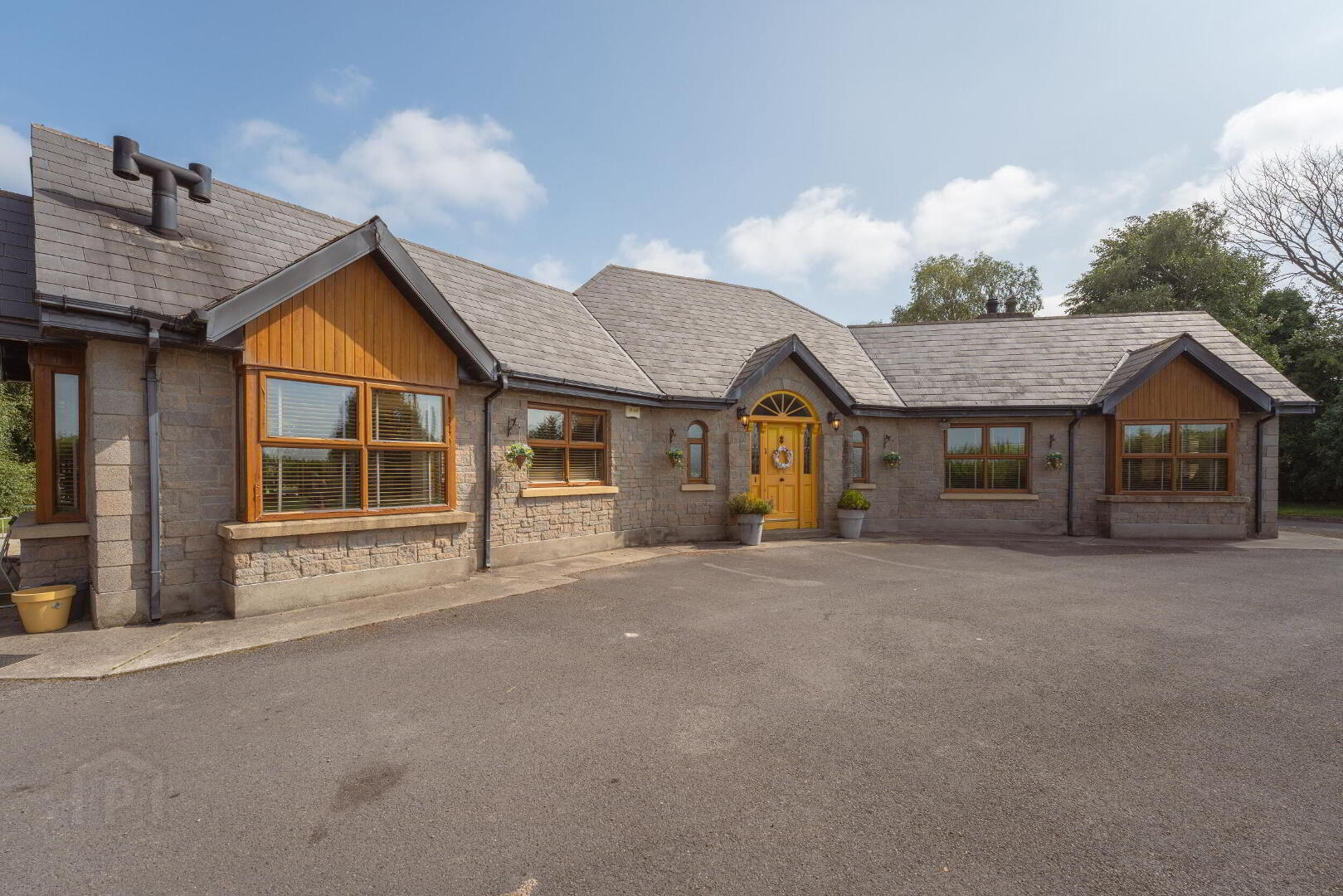Halverstown 9 of 50