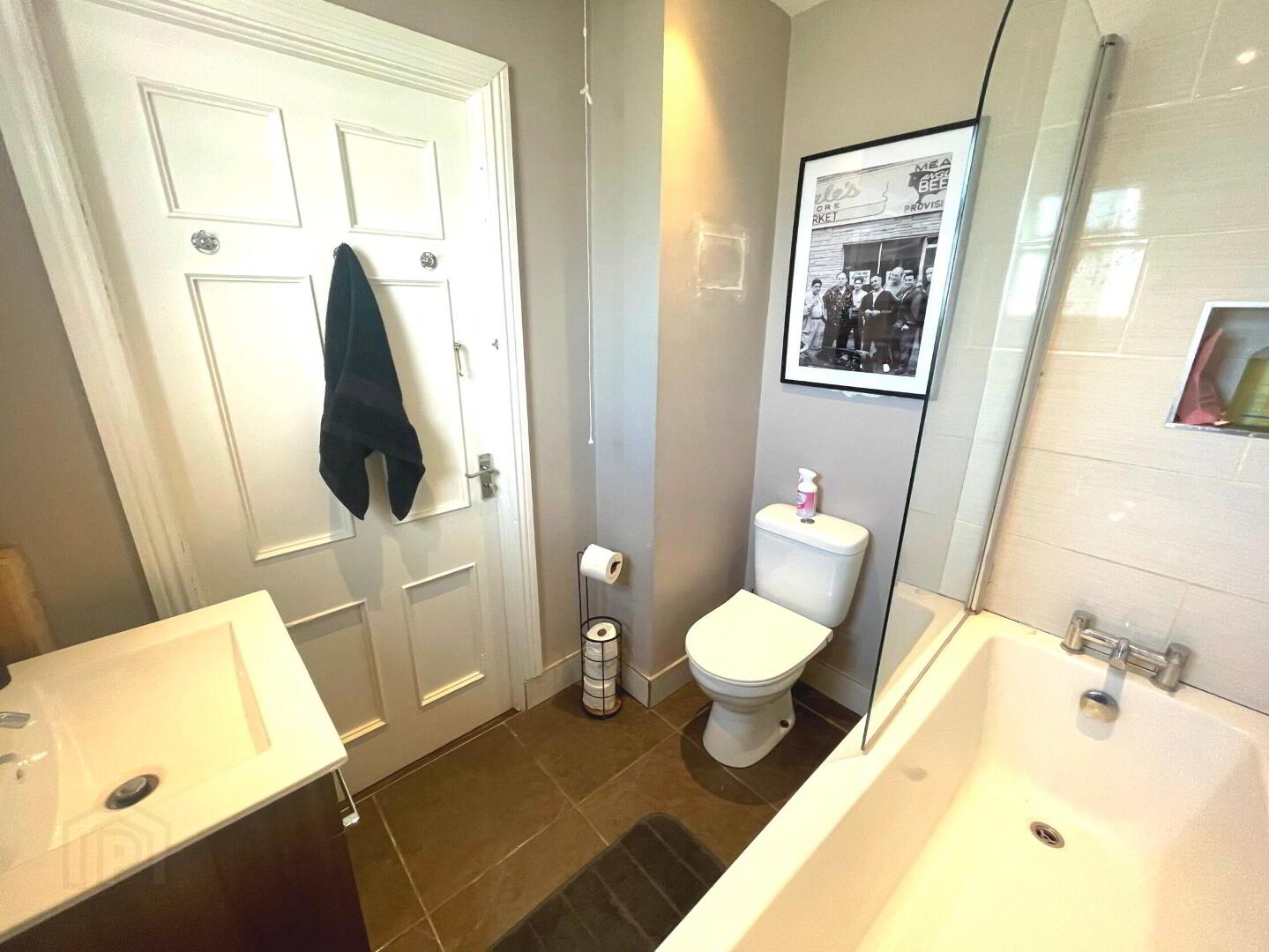 property description image