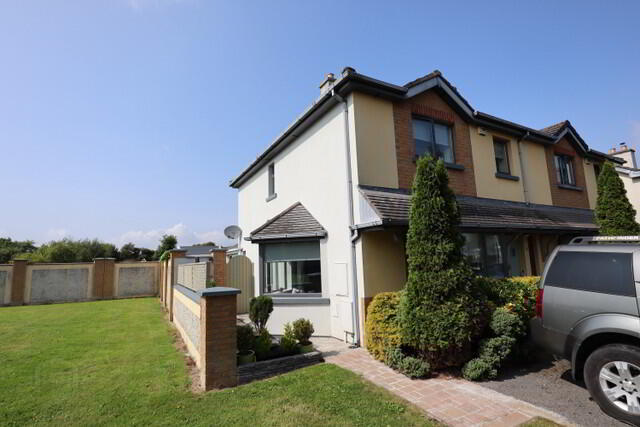15 Ardmore Lane 1 of 19