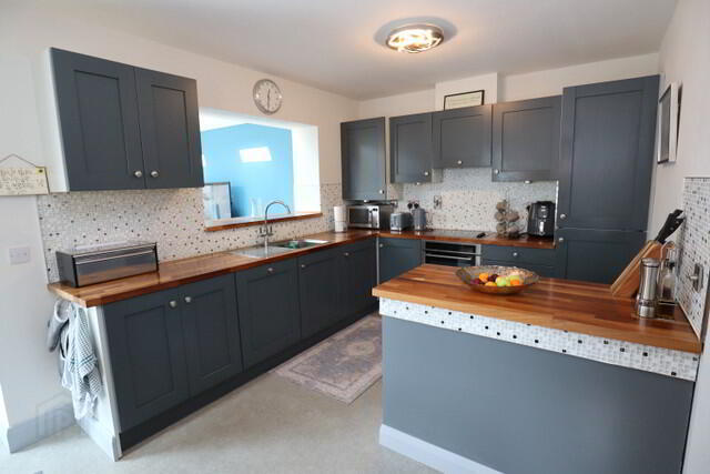 15 Ardmore Lane 5 of 19