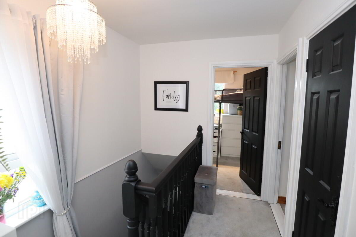 27 Park Court 16 of 18