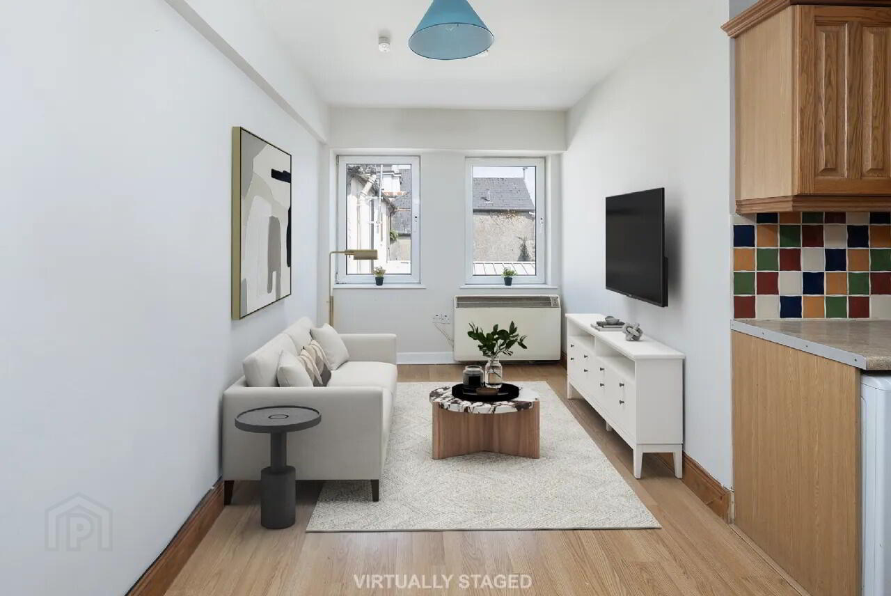 Apartment 2 John Barry House 5 of 13