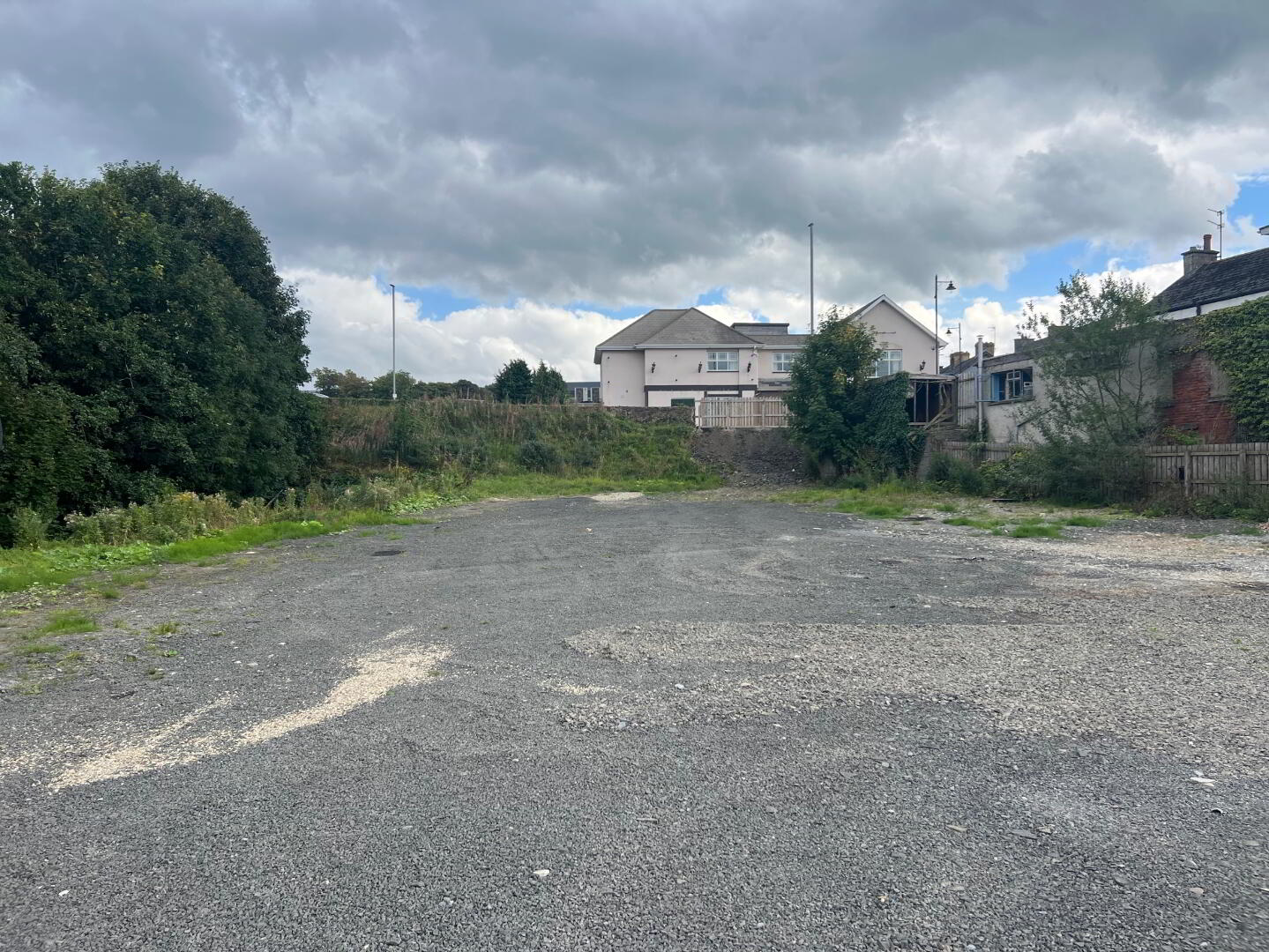property description image