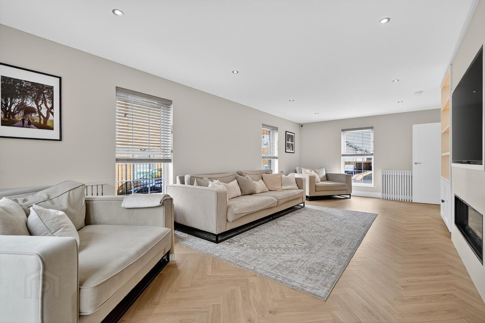31 Bashford Park Hill 10 of 37