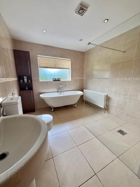 26 Upper Galliagh Road 13 of 34