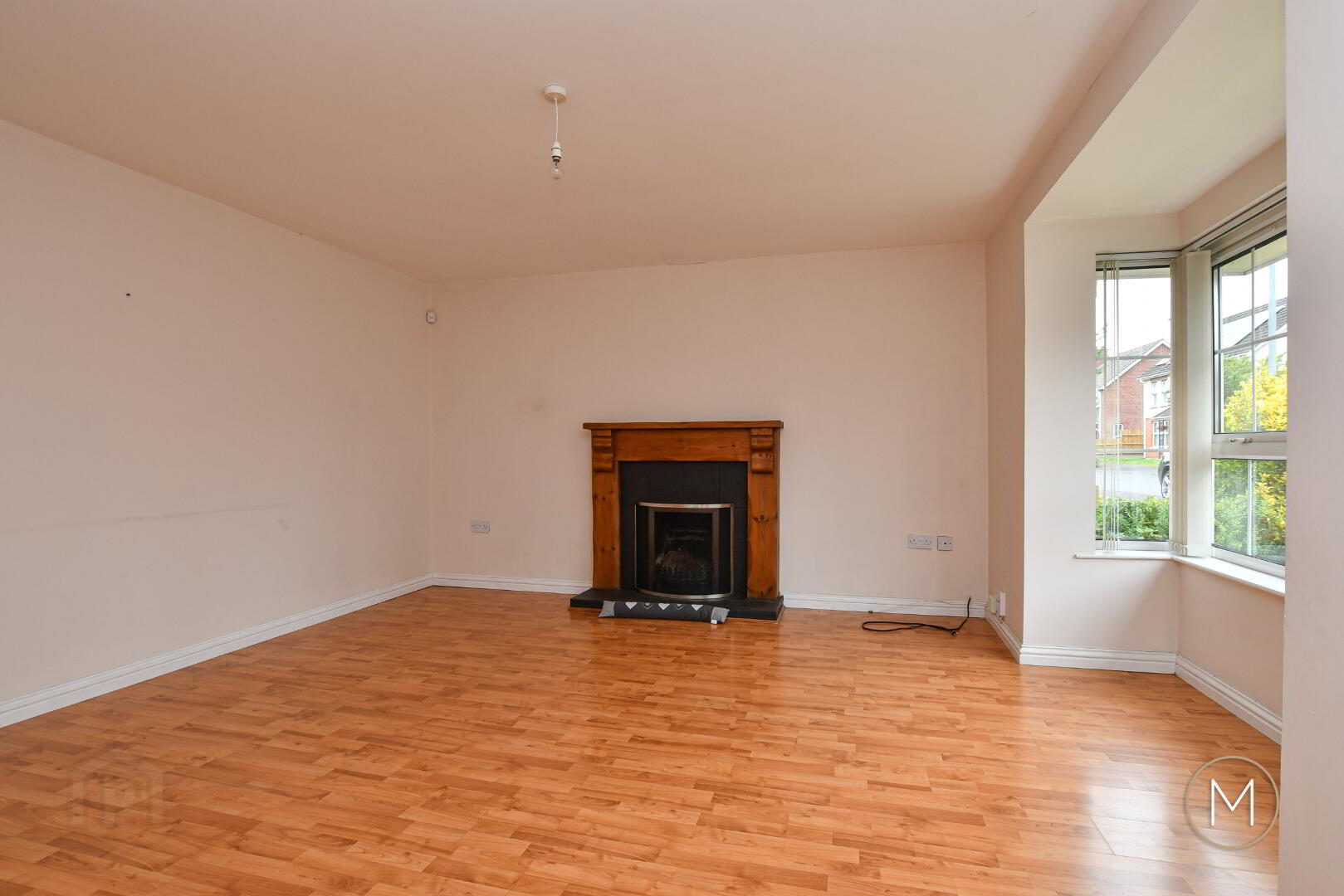5 Carnbeg Avenue 8 of 40
