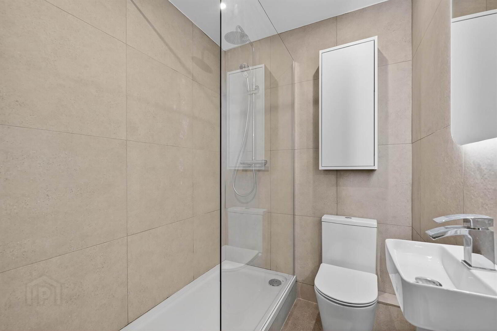 5 Marlborough Manor, 48 Marlborough Park South 10 of 12