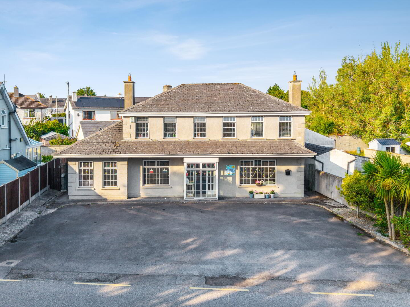property description image