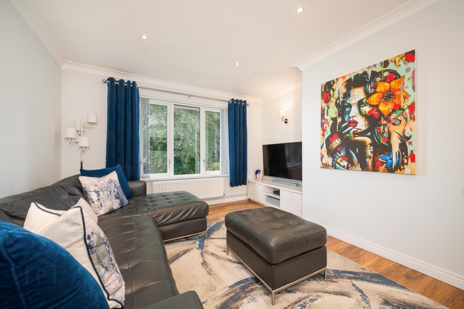 2 Earlswood Grove 6 of 17