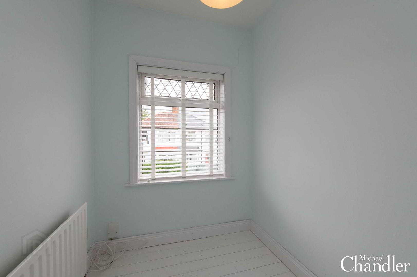 11 Ravenhill Crescent 16 of 19