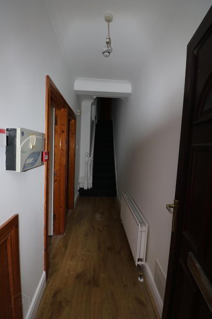 property description image