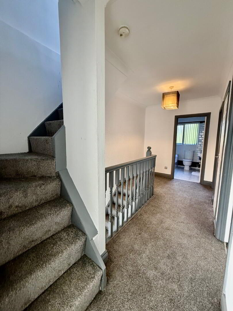 79 Laurelvale 15 of 21