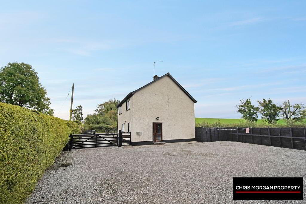 6 Ballynasaggart Road 24 of 27