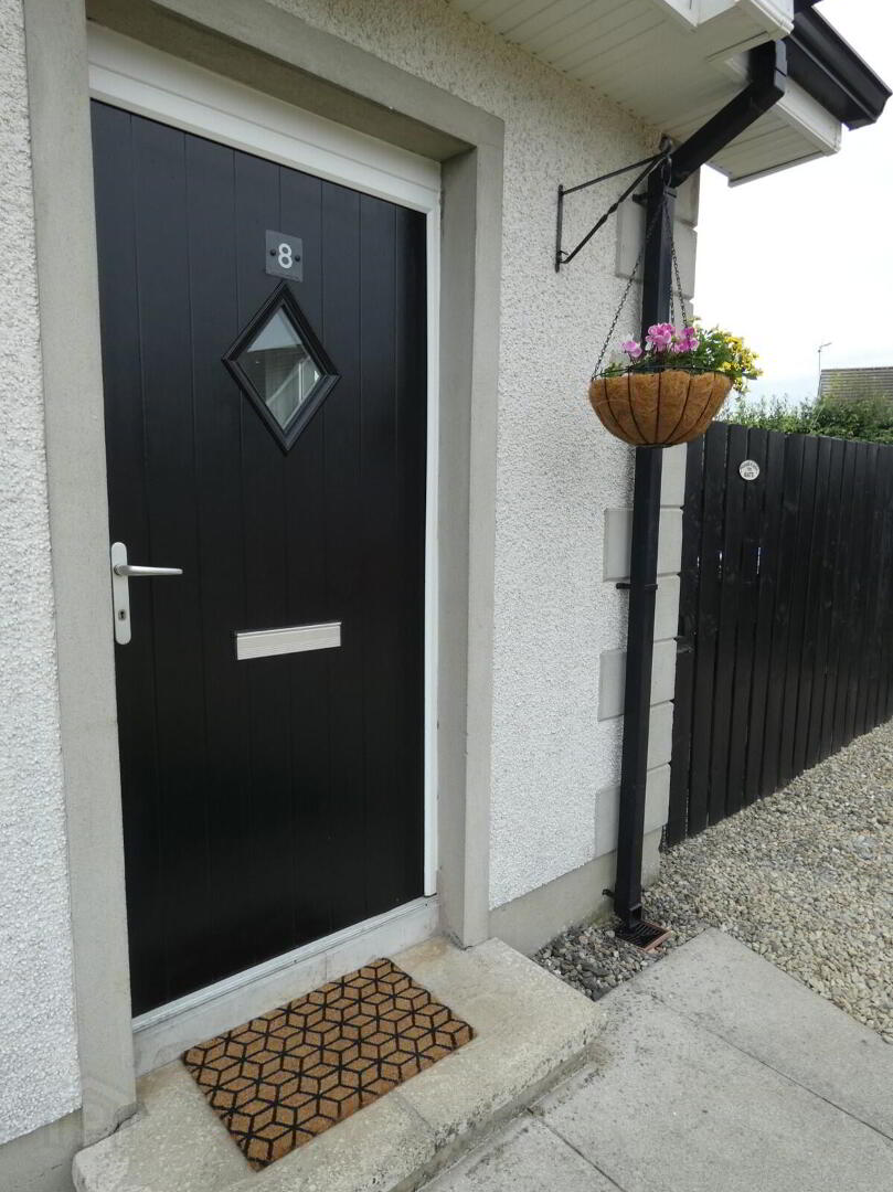 8 Kirkview Court 3 of 27