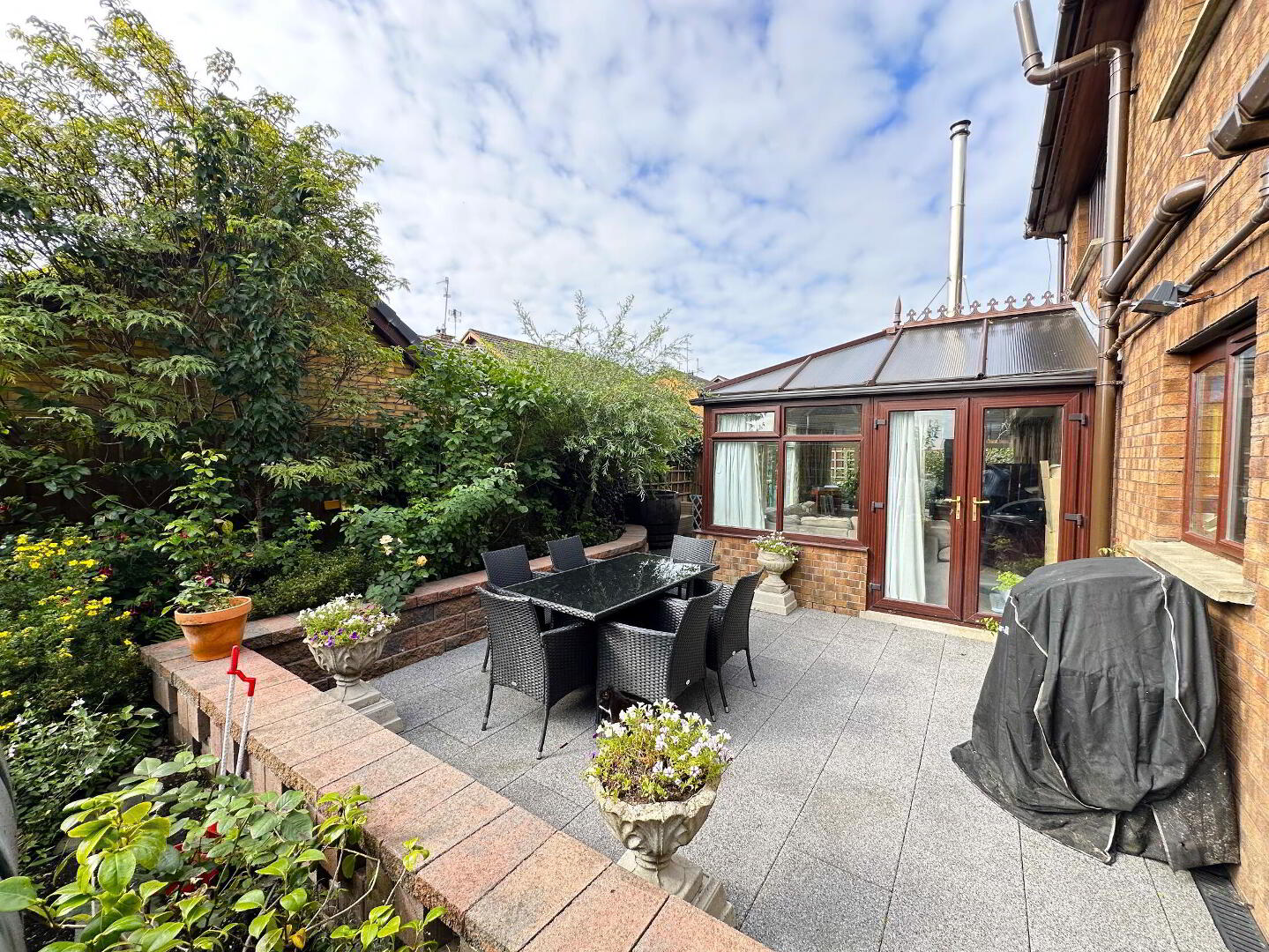 7 Grove Hill 3 of 26