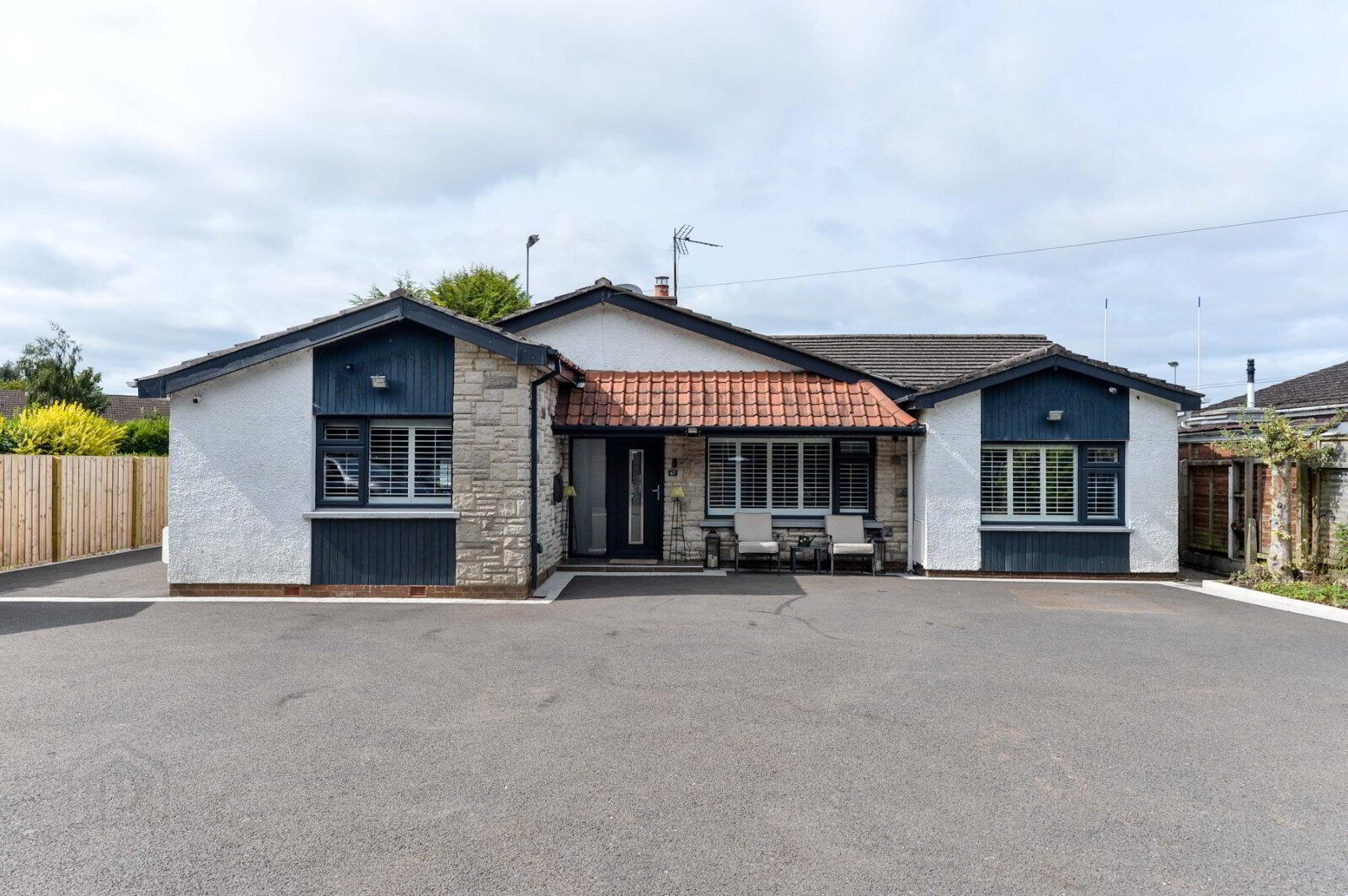 67 Eglantine Road 1 of 33