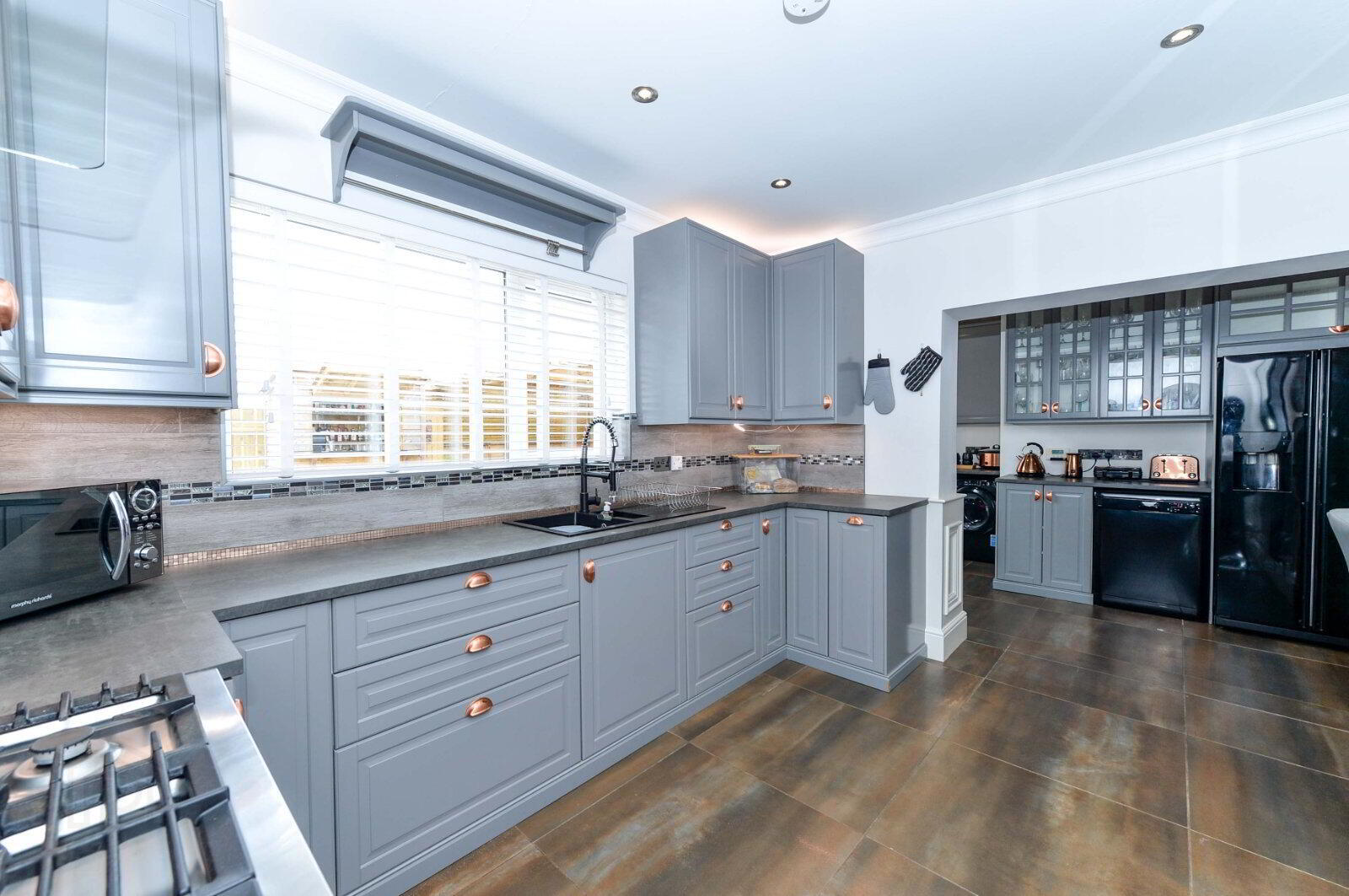67 Eglantine Road 10 of 33