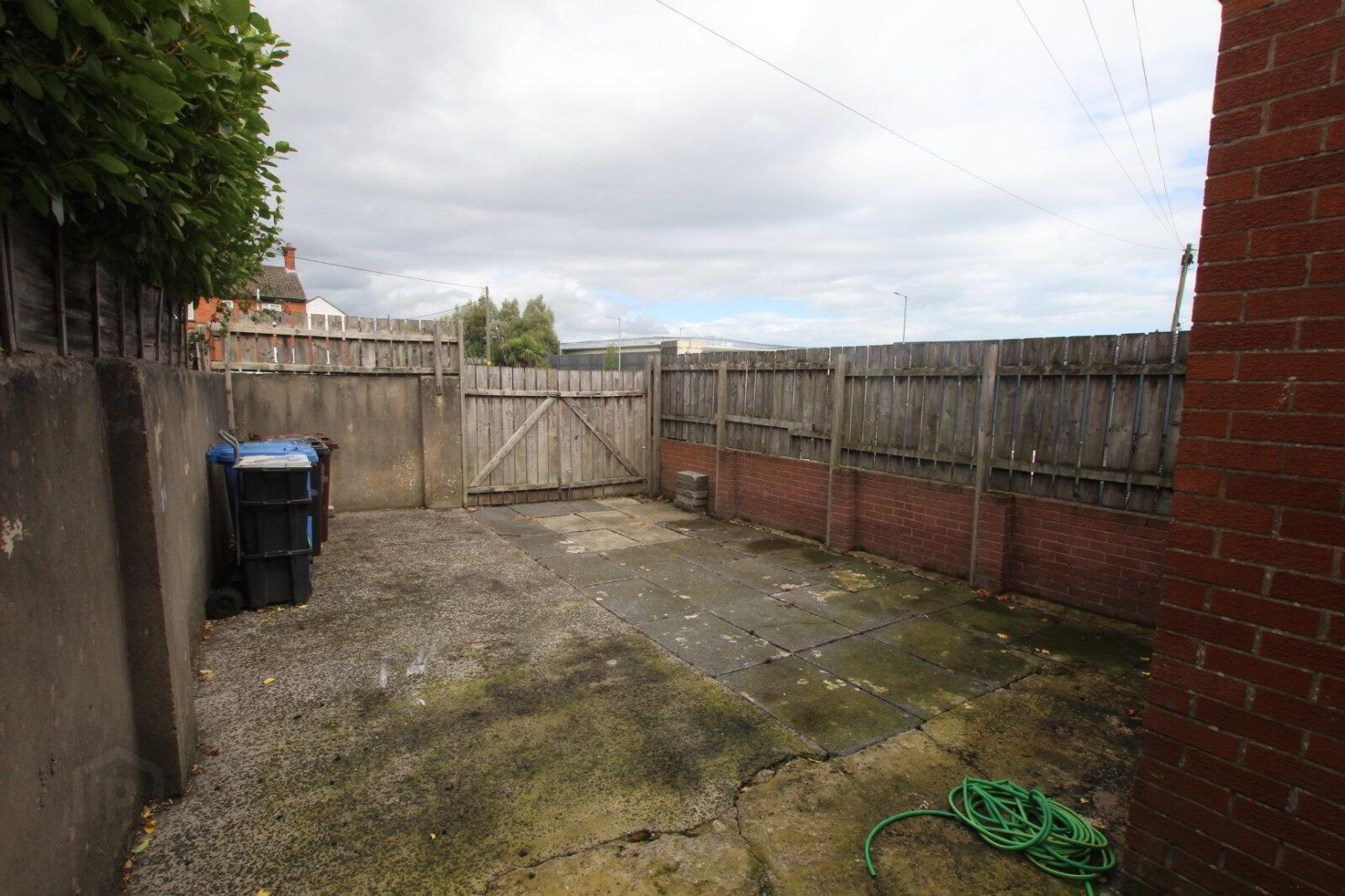 47 Longlands Road 11 of 11