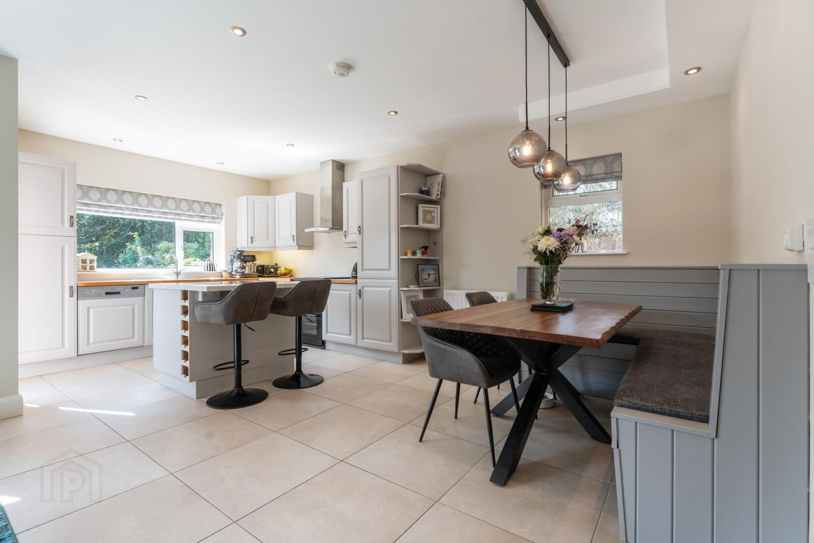 4 Seapark Avenue 9 of 38