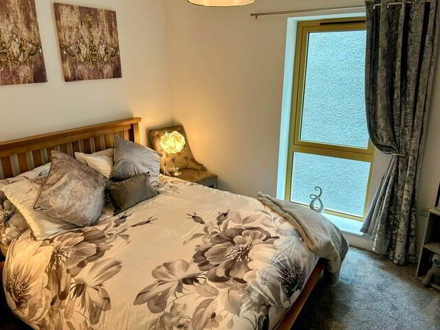Apt 10, Riverview Court 13 of 25