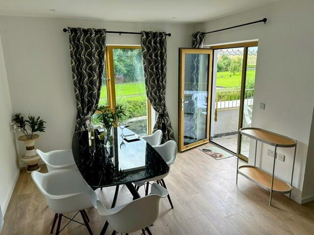 Apt 10, Riverview Court 16 of 25