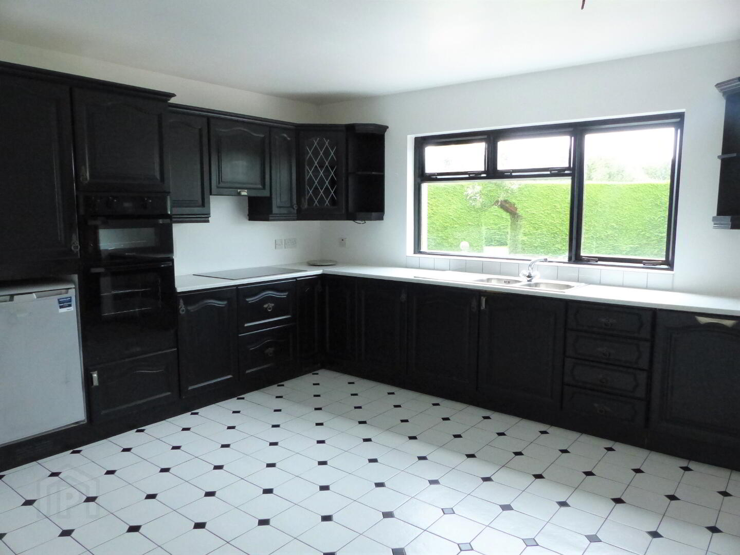10 Blackpark Road 4 of 15