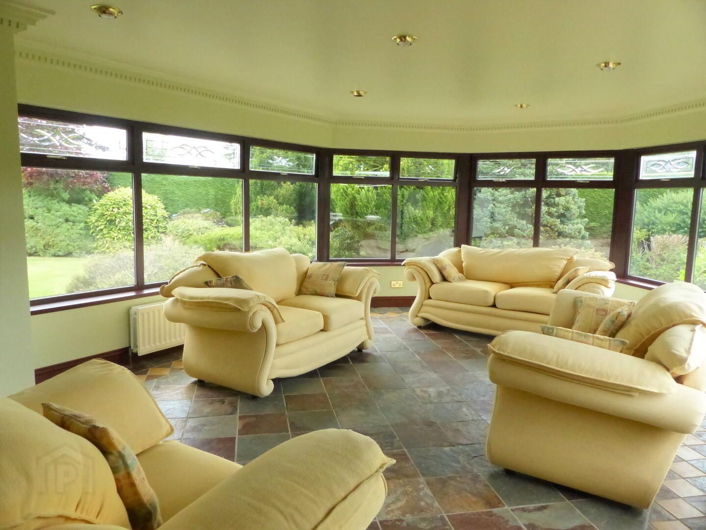 10 Blackpark Road 6 of 15