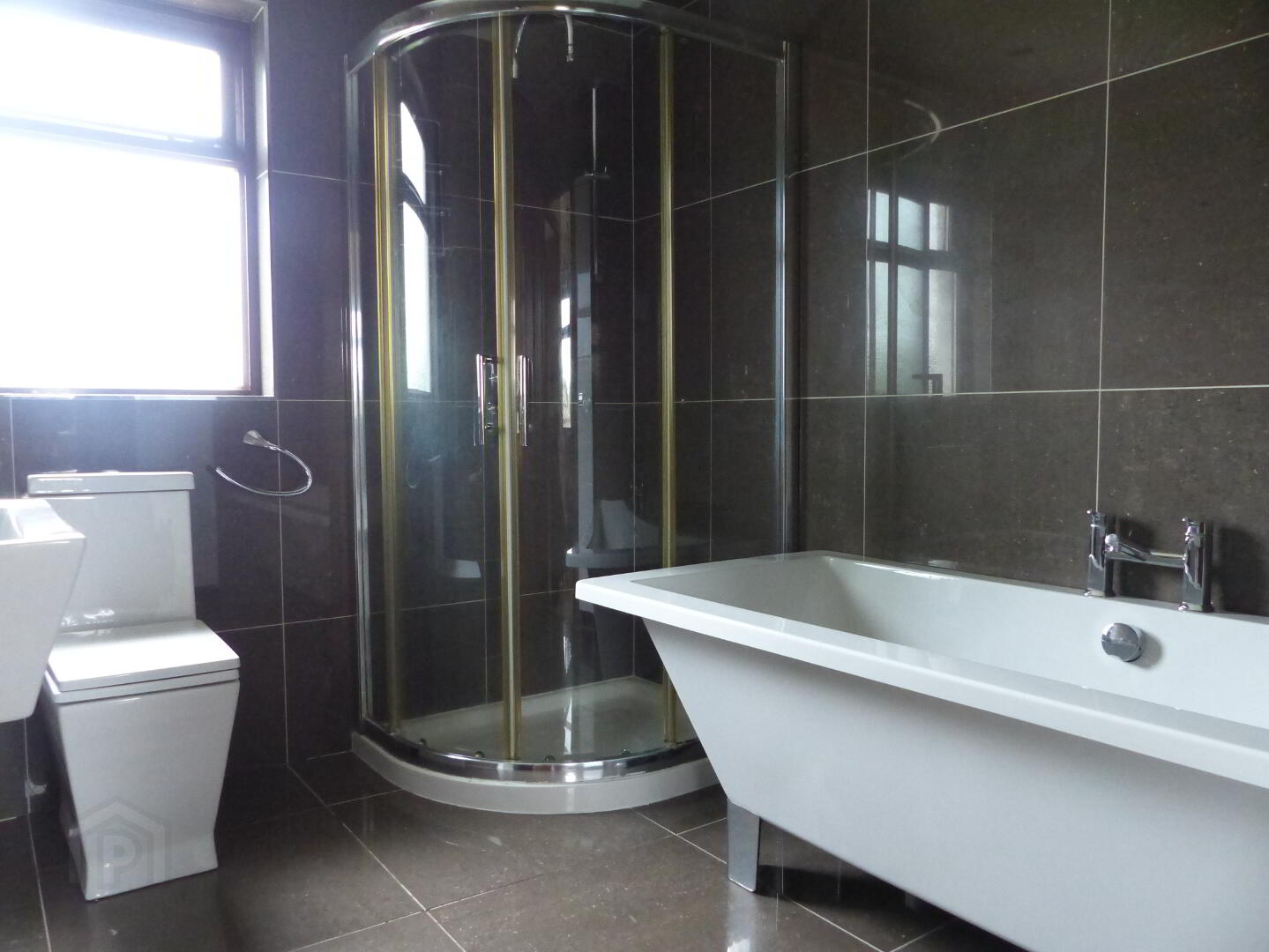 10 Blackpark Road 9 of 15