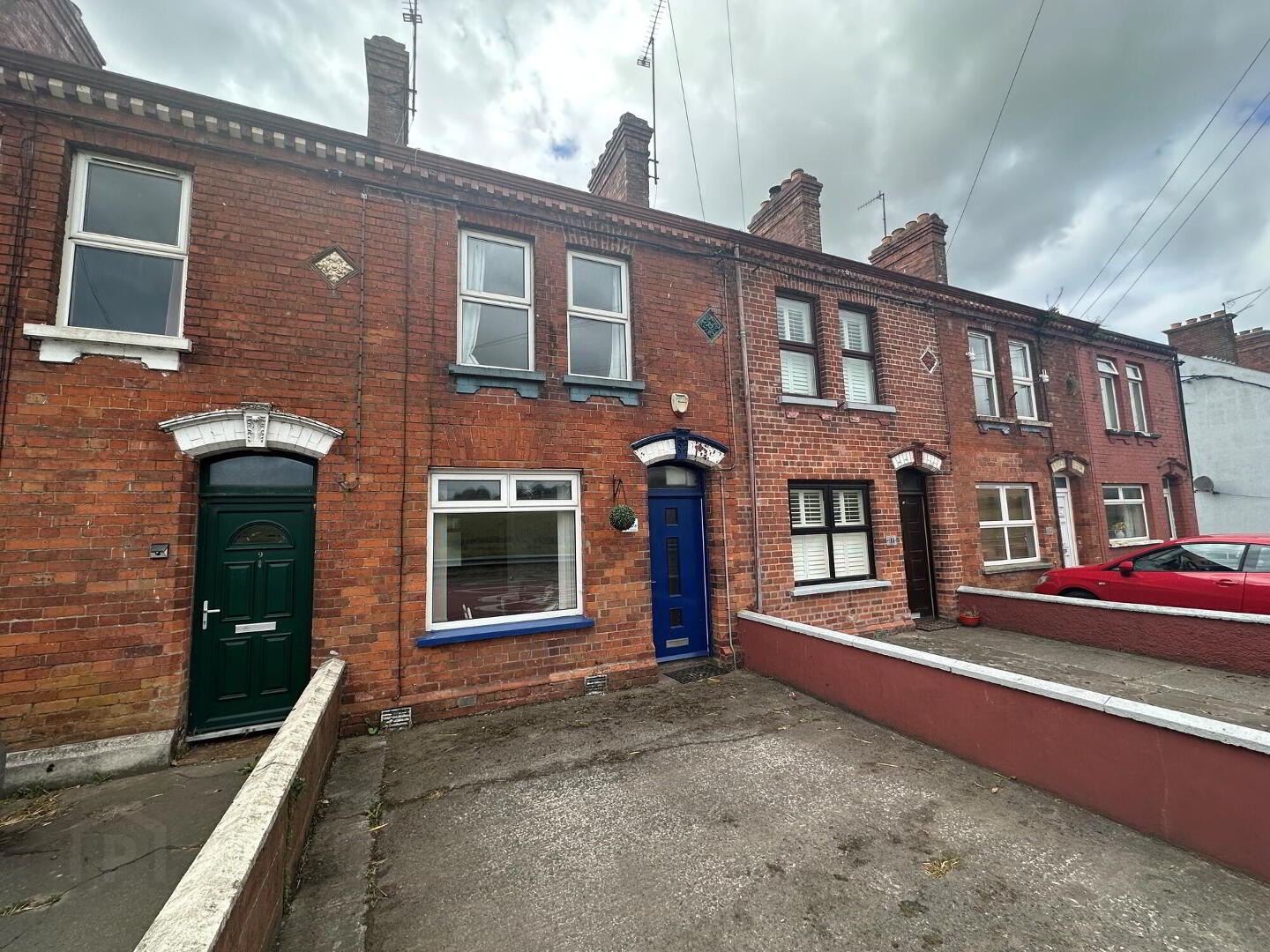 10 Holm Terrace 1 of 7