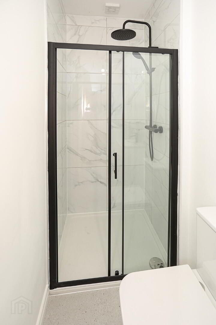 2 Wayland Street 17 of 28