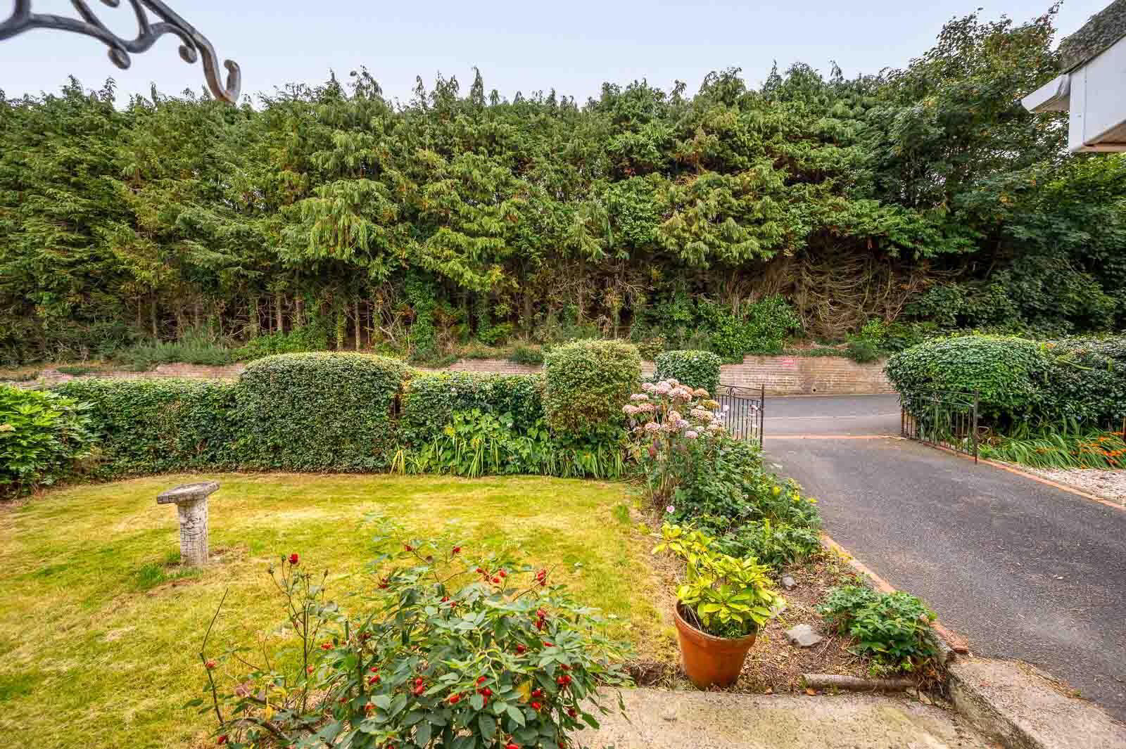 5 Kintyre Avenue 17 of 22