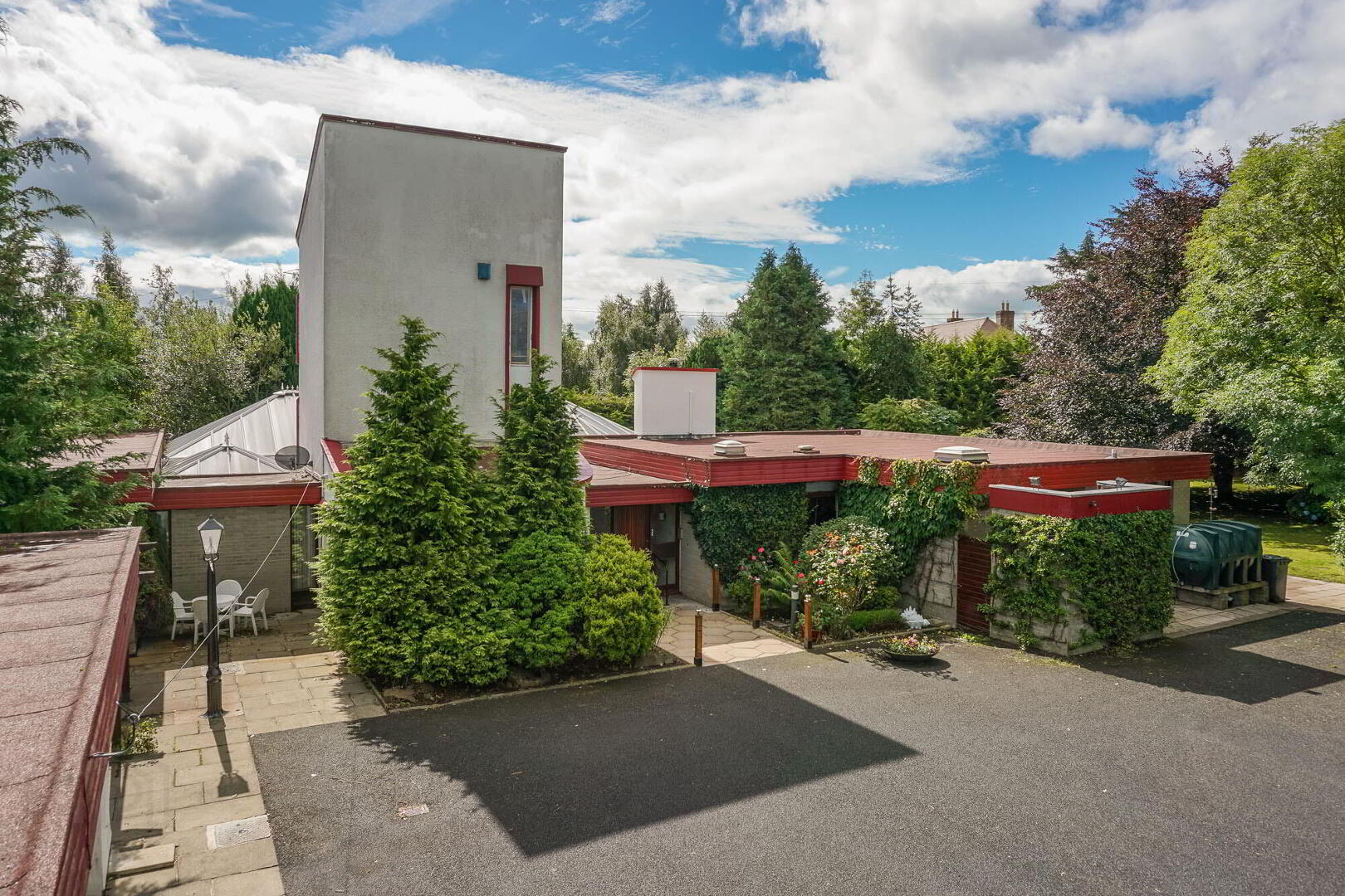 property description image