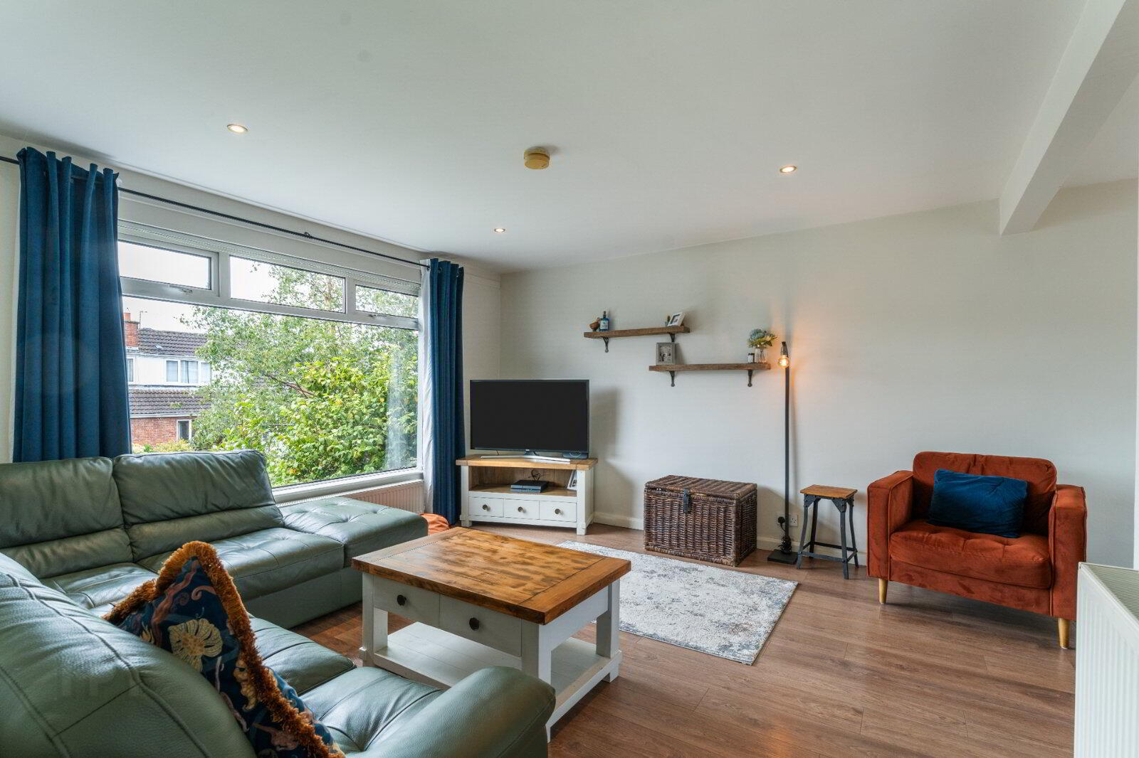 27 Dermott Park 4 of 28