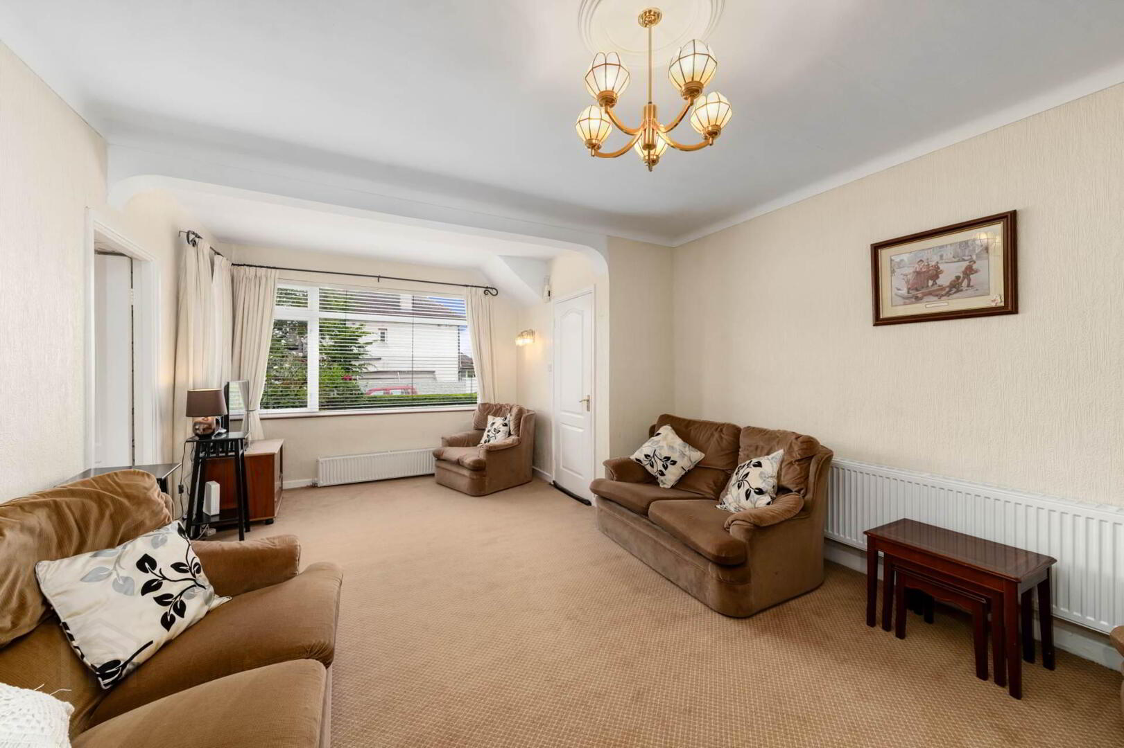 59 Whitebarn Road 12 of 35