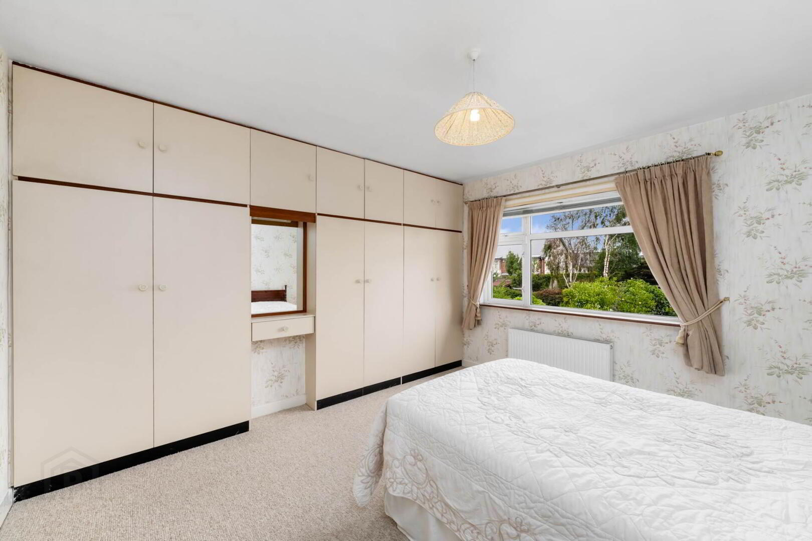 59 Whitebarn Road 20 of 35
