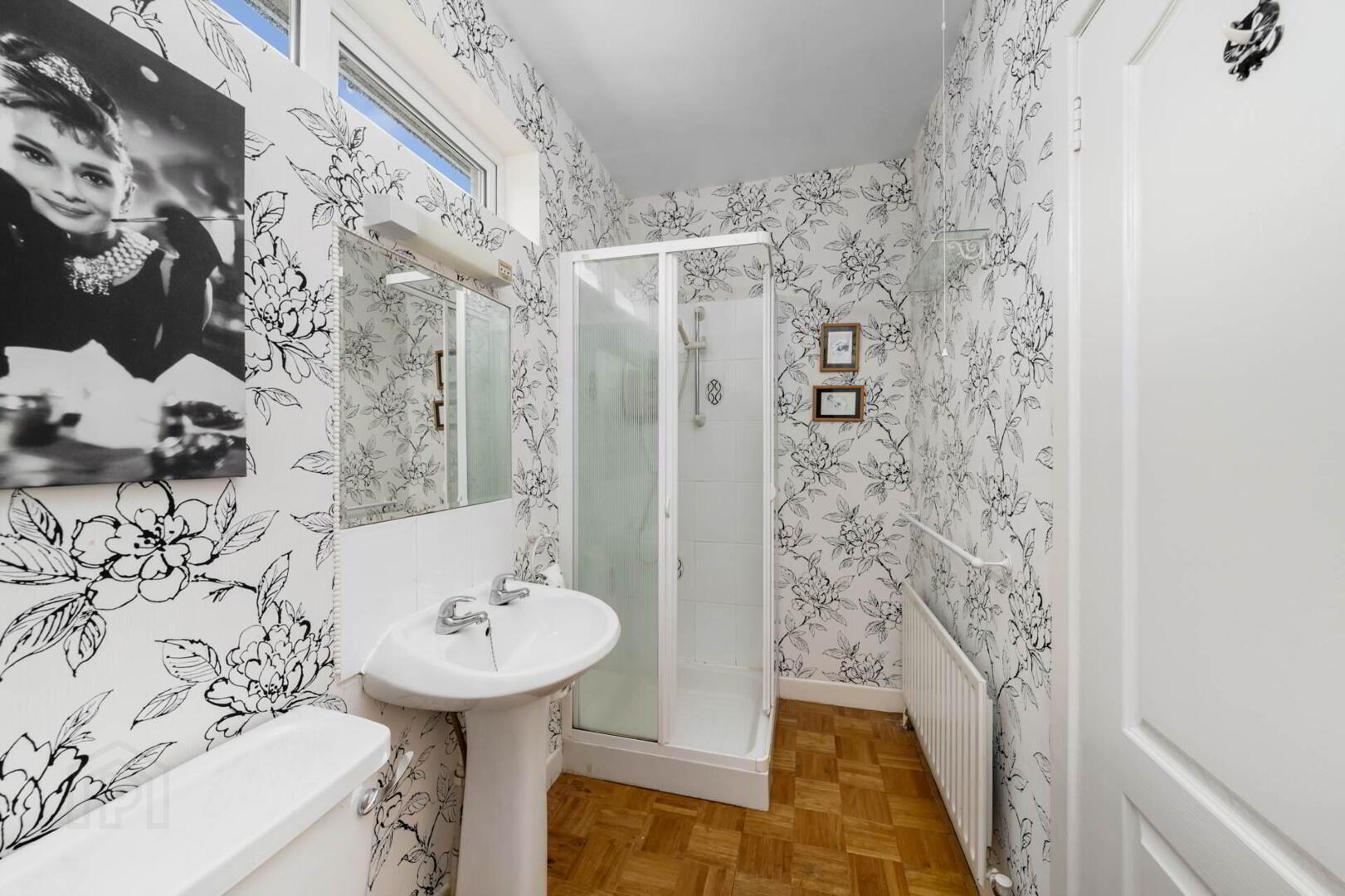 59 Whitebarn Road 13 of 35