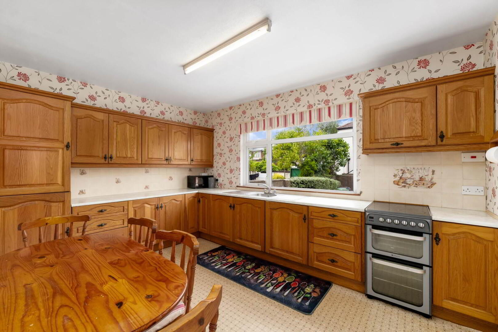 59 Whitebarn Road 15 of 35