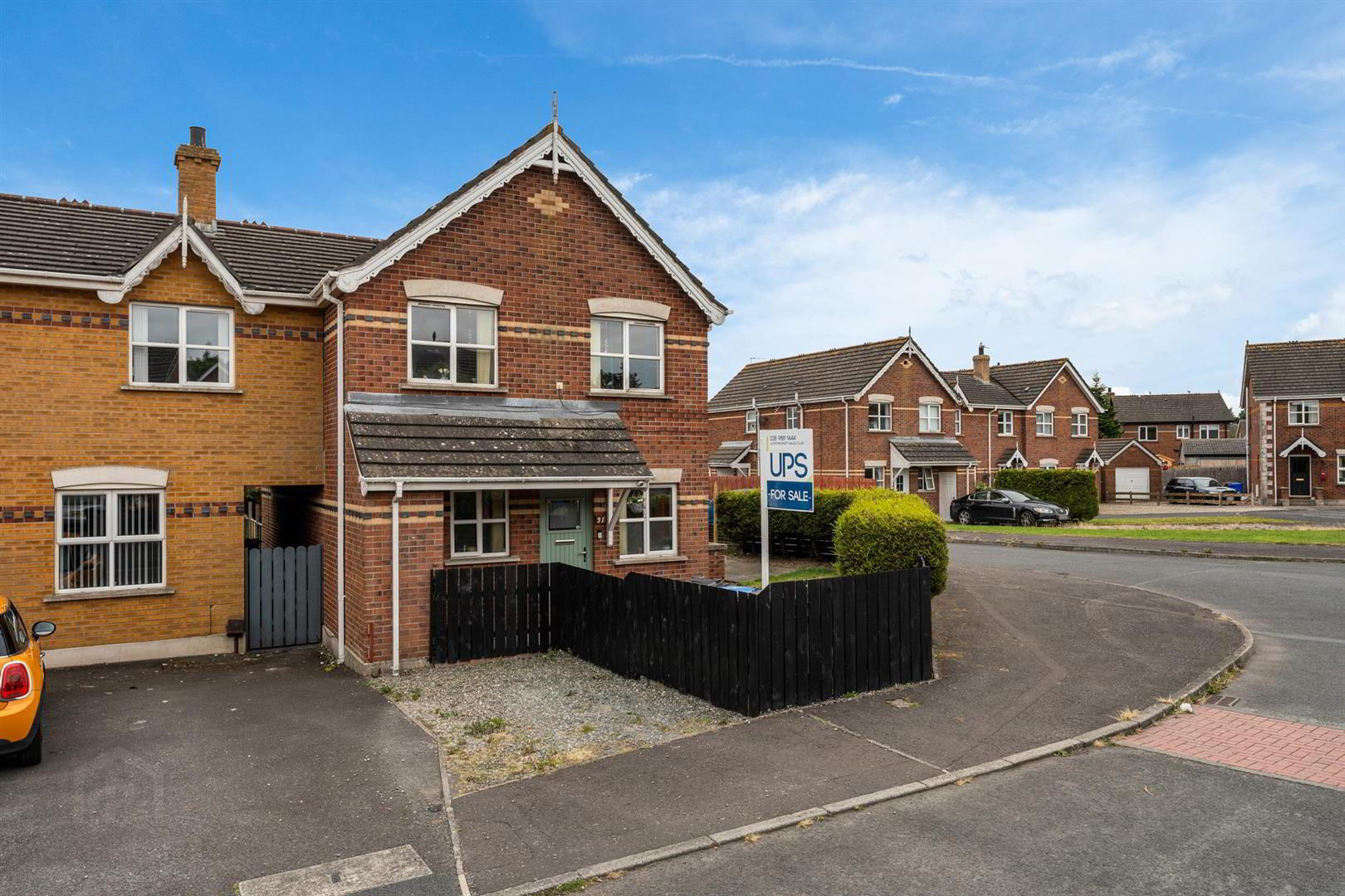 31 Whitethorn Avenue 4 of 20